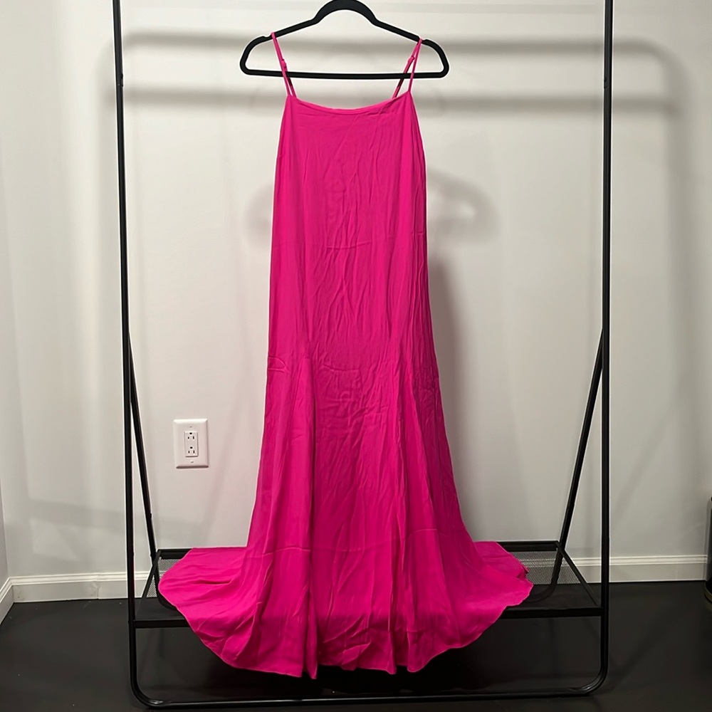 LOFT fuchsia maxi dress, size 6, new with tag.